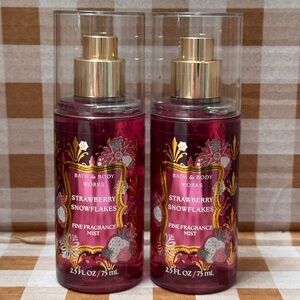 NEW❄️B&BW🍓(2)Strawberry Snowflakes Travel Size 2.5oz Fragrance for hair & body